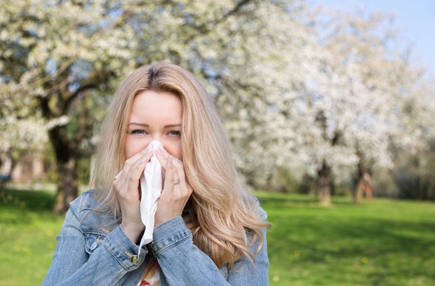 “Bahar alerjisi önlenemez, etkileri azaltılabilir”